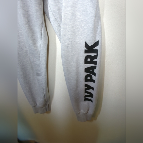 Ivy Park Logo Sweatpant Joggers - Picture 6 of 8